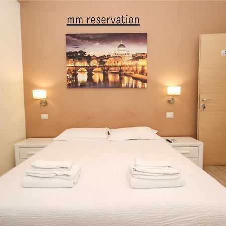 Le Ghiande Guest House Casal Palocco Luaran gambar